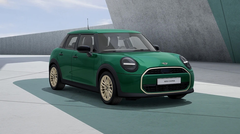 The-New MINI Cooper 5-Door C Exclusive